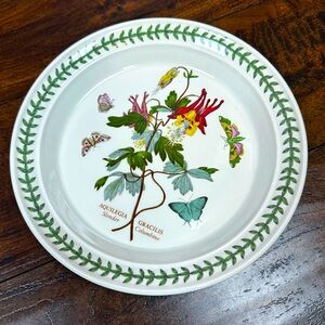Portmeirion Botanic Garden Slender Columbine 8 1/2" Salad Desert Plate Aquilegia